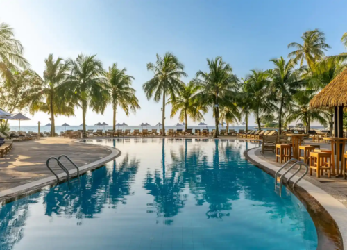 4★ Kuredu Resort & Spa, Maldives